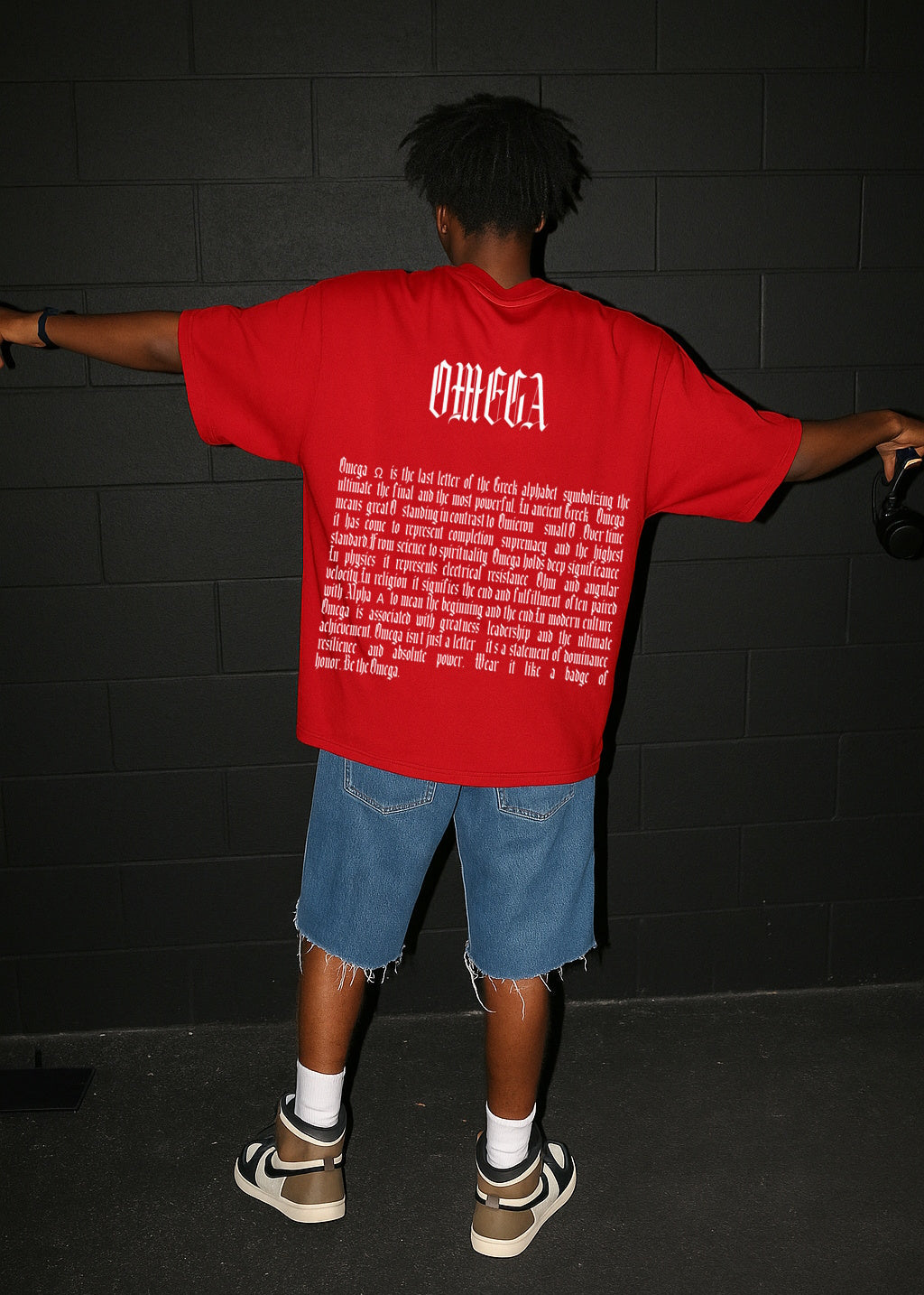 Omega Ω : Red Oversize T-shirt